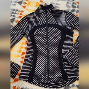 Lululemon Define Jacket sz6